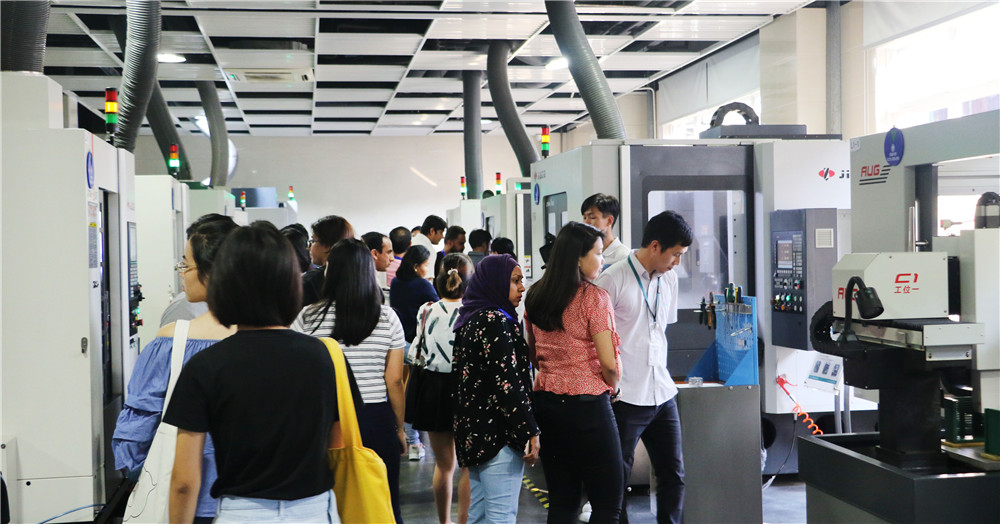 ��ϳ���㶫�ڲ�����Ϸ����